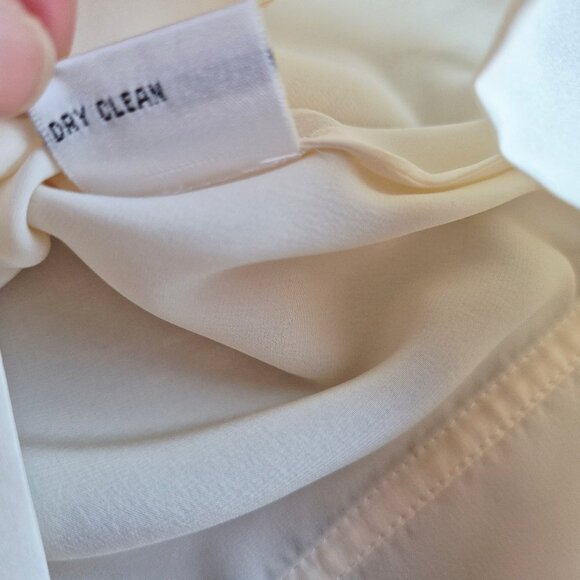 Vintage Talbots Pure Silk Satin Ruffle Button-Front Blouse Cap-Sleeve Ivory - Picture 7 of 10